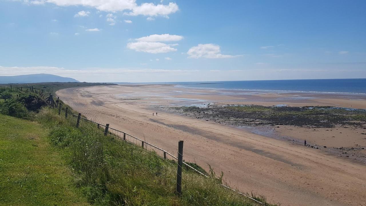 Ideally Located Cumbrian Home With Stunning Views Seascale Exterior photo